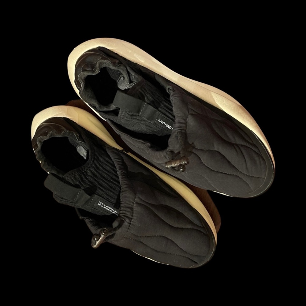 LI-NING LOW TOP SNEAKERS US10